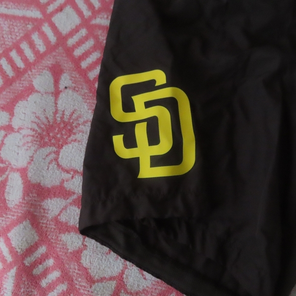 Nike  San Diego Padres Performance Shorts NKA2 player issued chris paddack #59 - Picture 2 of 8